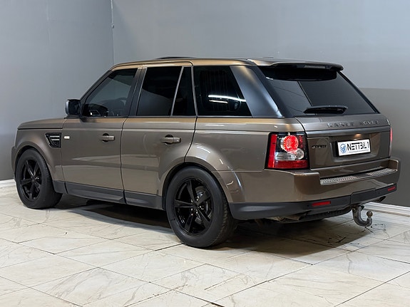 Land Rover Range Rover Sport 11 of 30