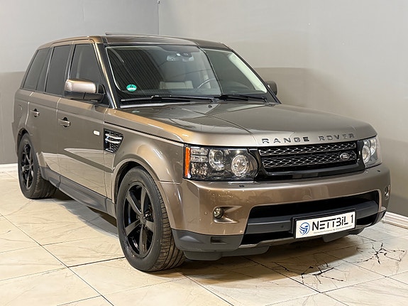 Land Rover Range Rover Sport 28 of 30