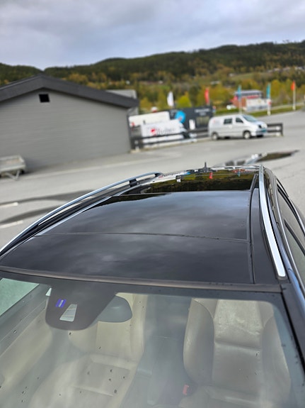 Mercedes-Benz C250 12 of 13