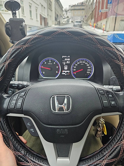 Honda CR-V 10 of 30