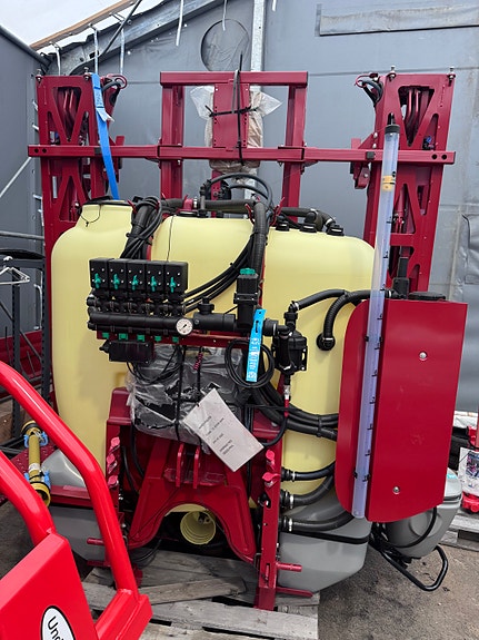 Hardi Master 1000L 12m Bom 2024, kr 360 000,-