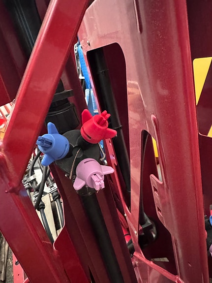 Hardi Master 1000L 12m Bom 2024, kr 360 000,-