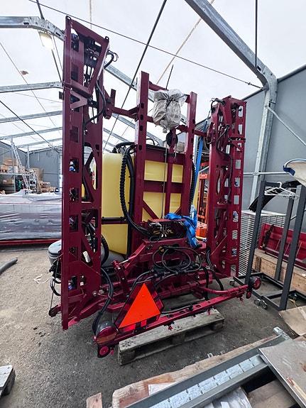 Hardi Master 1000L 12m Bom 2024, kr 360 000,-