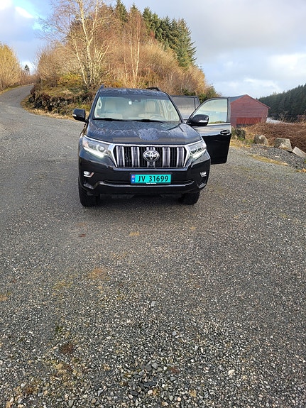 Toyota Land Cruiser