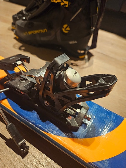 Product image 9 of 10