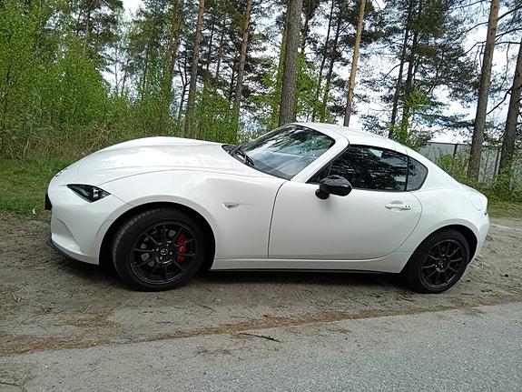 Mazda MX-5 11 of 23