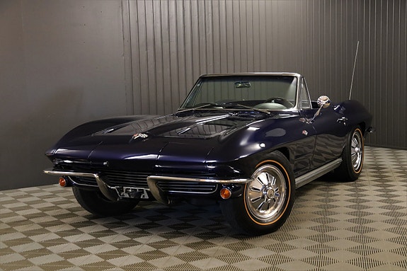 Chevrolet Corvette 5 of 5