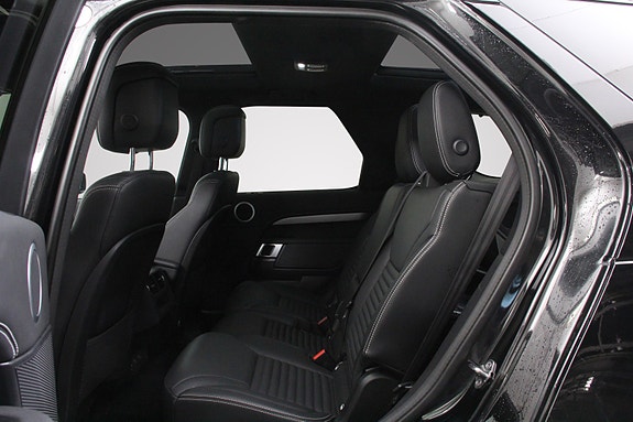 Land Rover Discovery 21 of 30