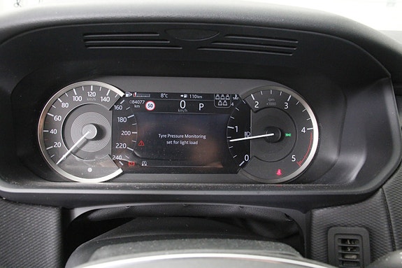 Land Rover Discovery 26 of 30