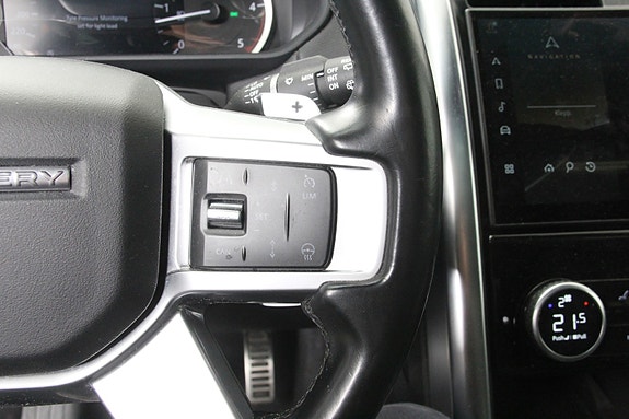 Land Rover Discovery 24 of 30