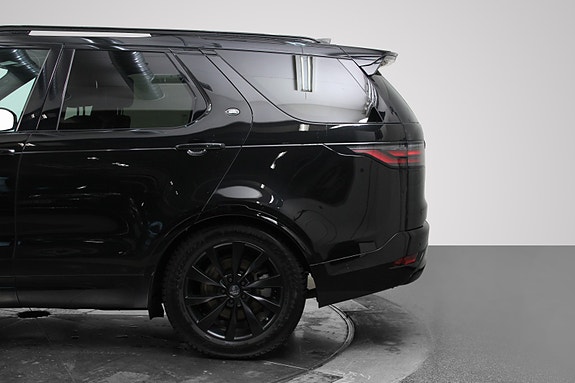 Land Rover Discovery 8 of 30