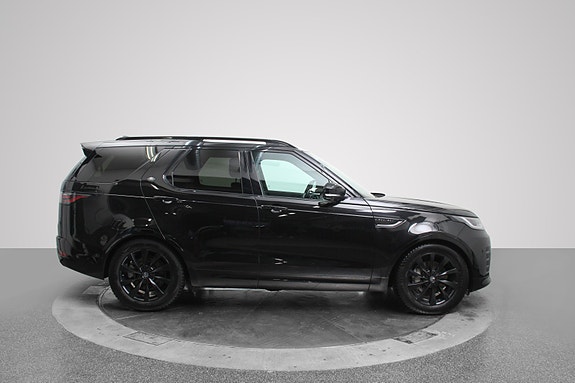 Land Rover Discovery 3 of 5