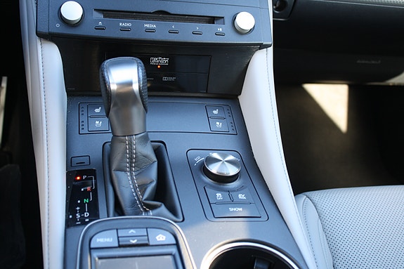 Lexus RC-Serie 16 of 20