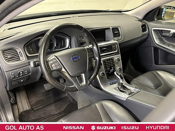Volvo V60 13 of 30