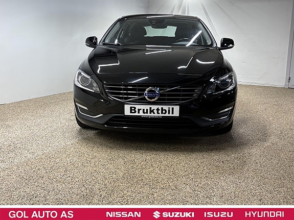 Volvo V60 4 of 30