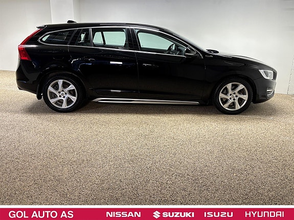 Volvo V60 11 of 30
