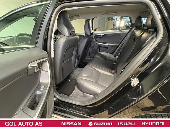 Volvo V60 28 of 30