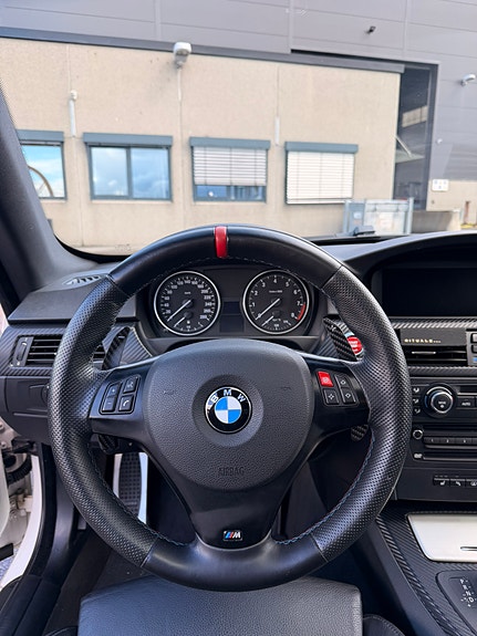BMW 335i 9 of 12
