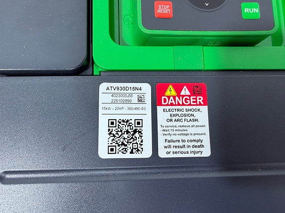 Andre Schneider Electric Altivar 930 ATV930D15N4 - 15kW - 380-480V 3~ - 2022 - Frekvensomformer 3 of 5