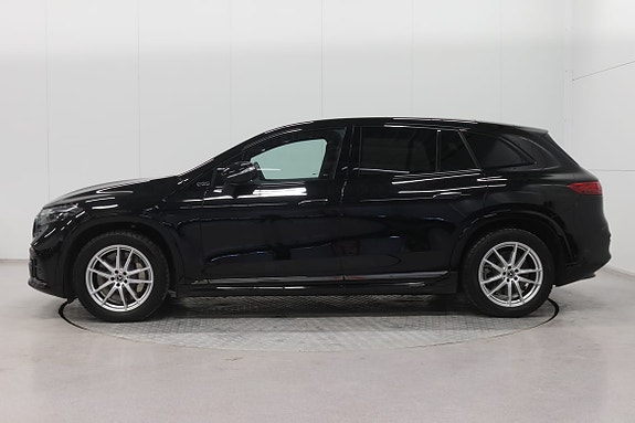 Mercedes-Benz EQS SUV 2 of 5