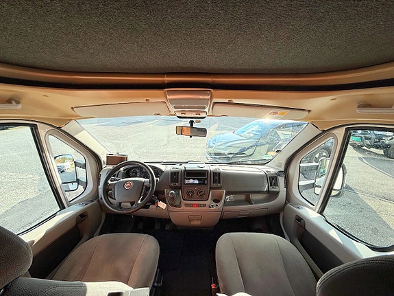 Eura Mobil ACTIVA A 820 EB-3 3.0 160HK, FUKTTEST, 1EIER, LITHIUM, GARANTI 16 of 30