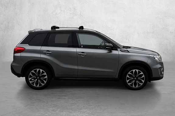 Suzuki Vitara 8 of 21