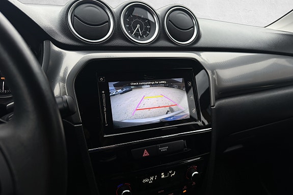 Suzuki Vitara 19 of 21