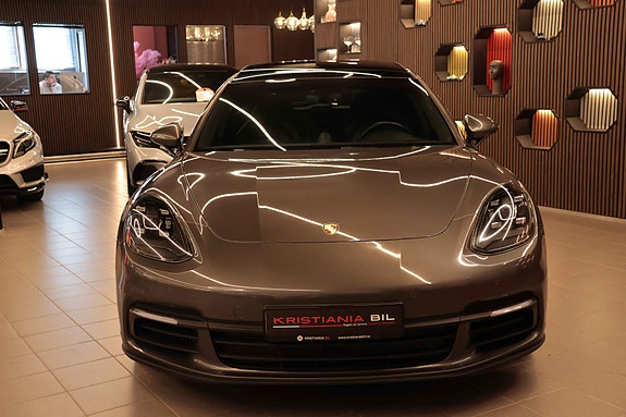 Porsche Panamera 5 of 5