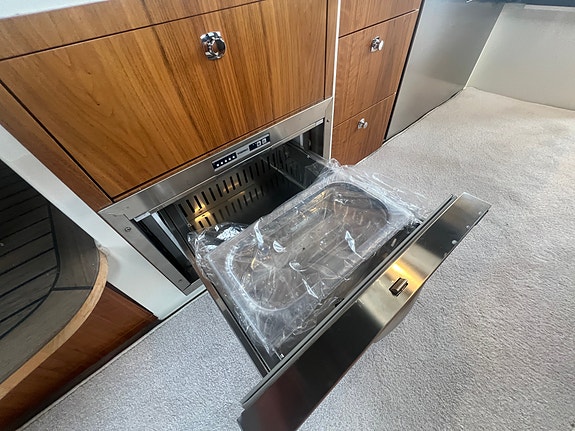 Marex 360 Cabriolet Cruiser, fullspekket, skipsreg, joystick, hekkthrruste 22 of 30
