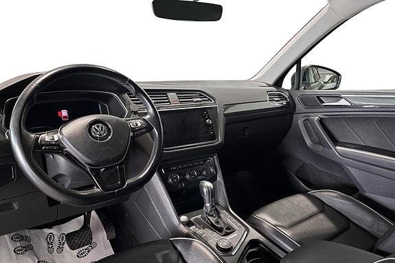 Volkswagen Tiguan 7 of 11