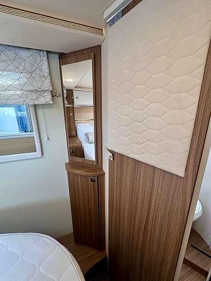 Bilde 36 av Eura Mobil INTEGRA 760 QF.  2,2-180HK/AUTOMATGIR/SOLSELLEPANEL/AIRCONDITION.