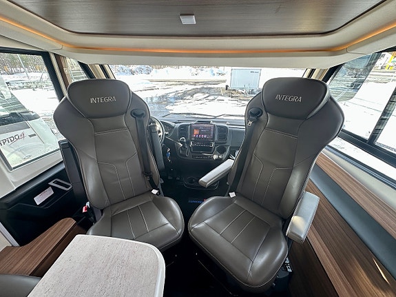 Bilde 18 av Eura Mobil INTEGRA 760 QF.  2,2-180HK/AUTOMATGIR/SOLSELLEPANEL/AIRCONDITION.