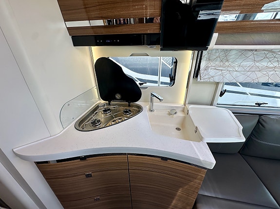 Bilde 27 av Eura Mobil INTEGRA 760 QF.  2,2-180HK/AUTOMATGIR/SOLSELLEPANEL/AIRCONDITION.