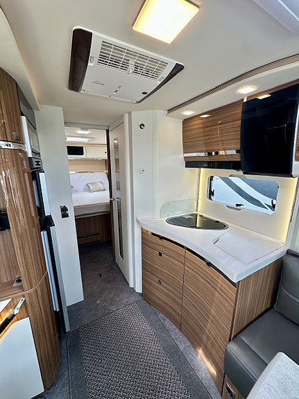 Bilde 29 av Eura Mobil INTEGRA 760 QF.  2,2-180HK/AUTOMATGIR/SOLSELLEPANEL/AIRCONDITION.