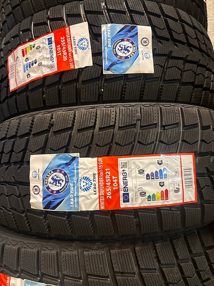 265/45/21