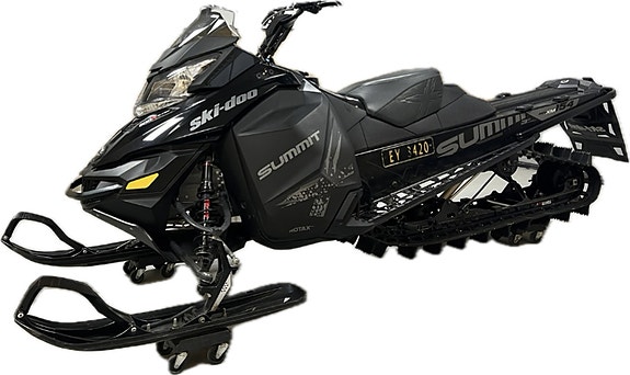 Ski-doo Summit X 2 of 5