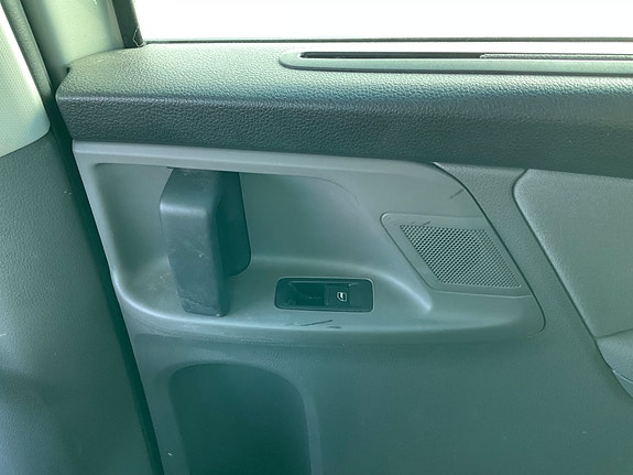 Volkswagen Sharan 26 of 30