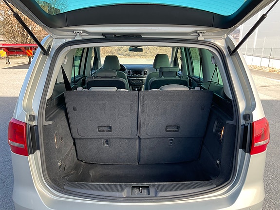 Volkswagen Sharan 11 of 30