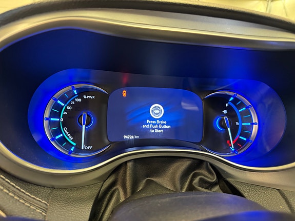 Chrysler Pacifica 29 of 30