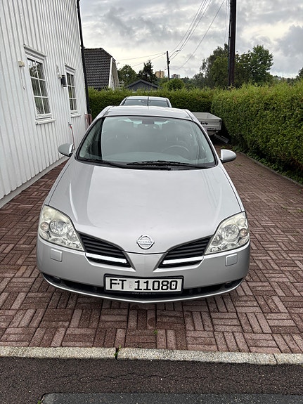 Nissan Primera 2 of 5