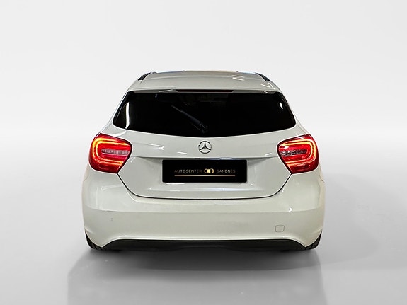 Mercedes-Benz A-Klasse 4 of 5