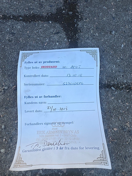 Product image 9 of 9