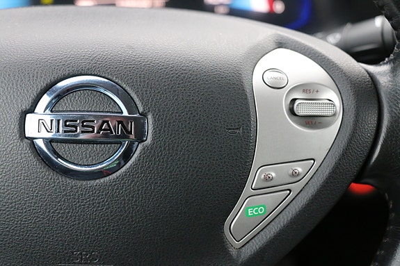 Nissan Leaf 13 of 27