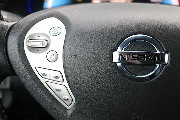 Nissan Leaf 12 of 27