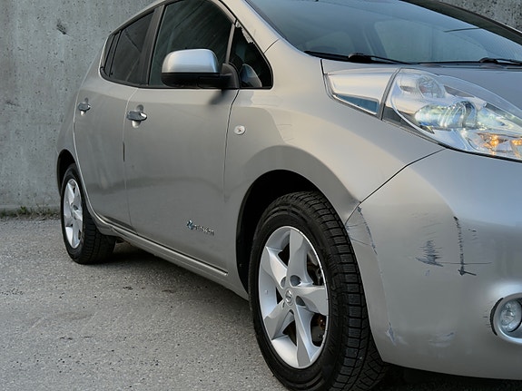 Nissan Leaf 5 of 5