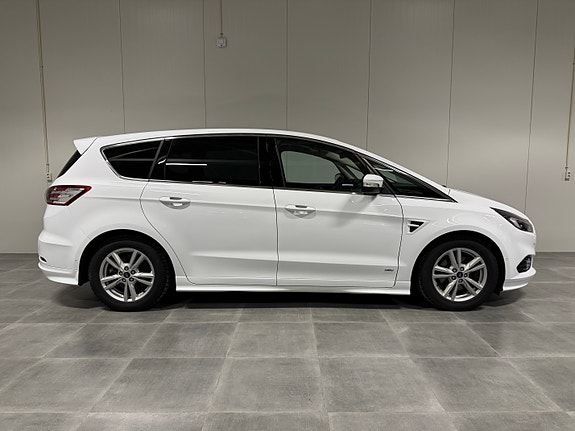 Ford S-MAX 2 of 5