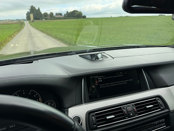 BMW M5 17 of 26