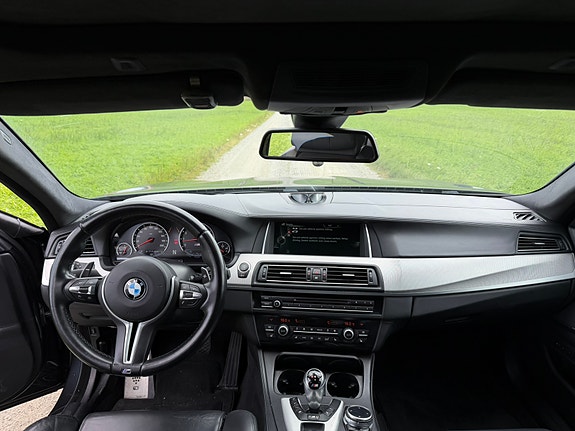 BMW M5 15 of 26