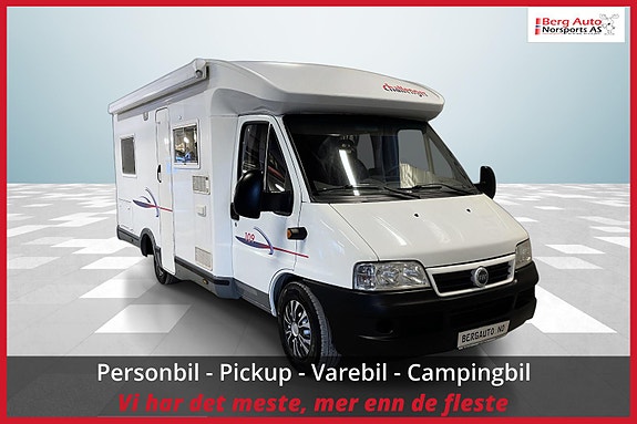 Challenger 109 Twin-beds // DAB+ // Ryggekamera // Solcelle