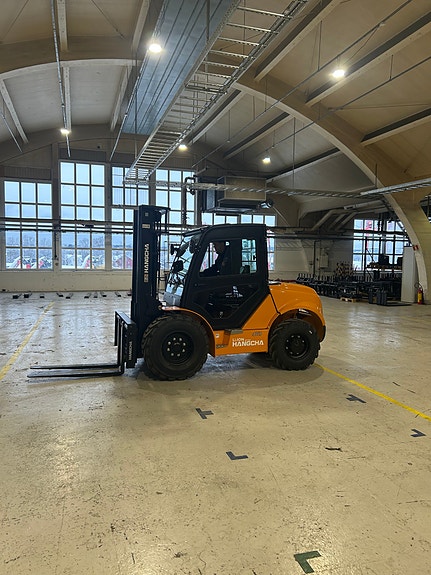 Hangcha Hangcha Lithium 4x4 Terrengtruck 2 of 5